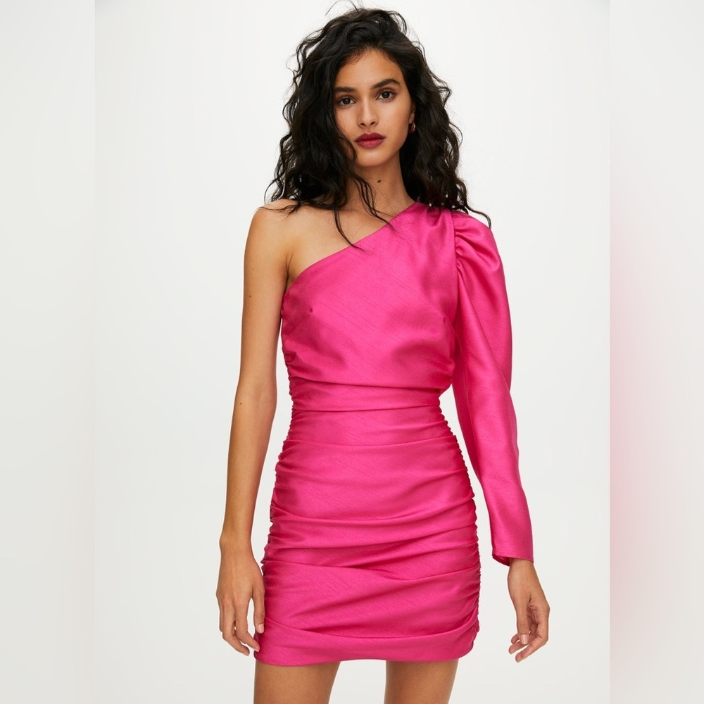 Aritzia WILFRED Rhapsody One Shoulder Long Sleeve Dress in Electron Fuchsia